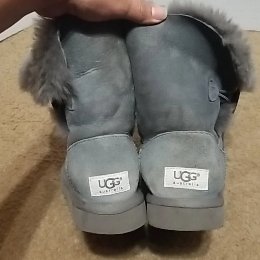 UGG W5/6‎ Bailey Button boots